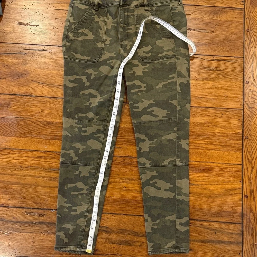 American Eagle Camouflage Skinny Jegging Size 10 - Picture 4 of 5